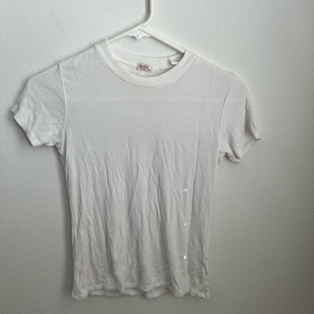 Brandy Melville shirt